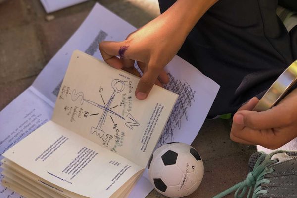 LA ESCUELA DE LA ESCUCHA 02.jpg